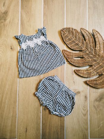 👶Ensemble t-shirt/haut et bloomer vichy noir et blanc - Taille 6 mois