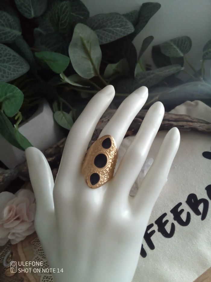 Bague bohème acier et émail noir - photo numéro 2