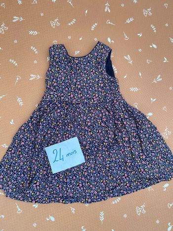 Robe 24 mois
