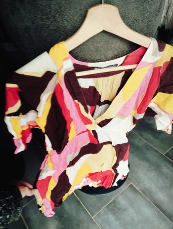 Blouse manche ballon t. 36