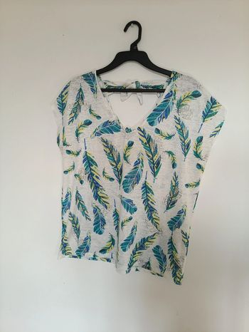 Haut blanc imprimé plumes colorées mignon cute old school vintage