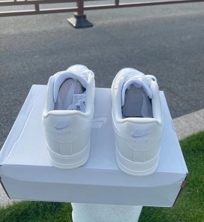 Nike Air Force 1 Low '07 White 43 - photo numéro 4