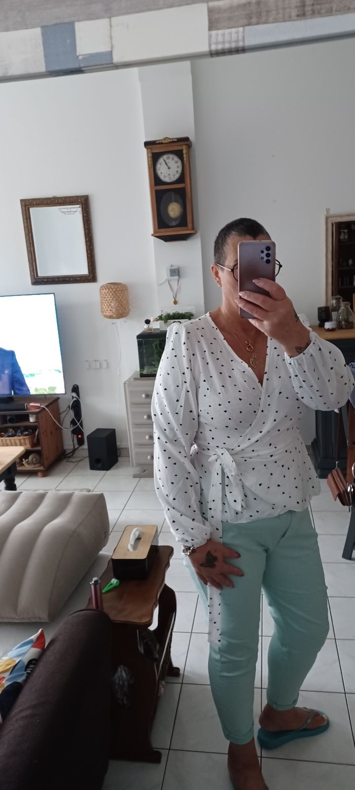 Très jolie blouse femme T XL - photo numéro 2