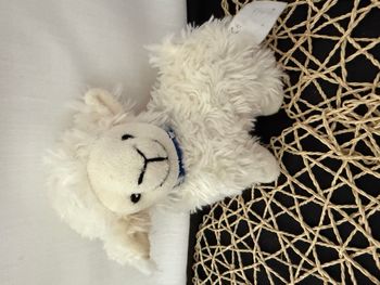 doudou mouton bandana bleu