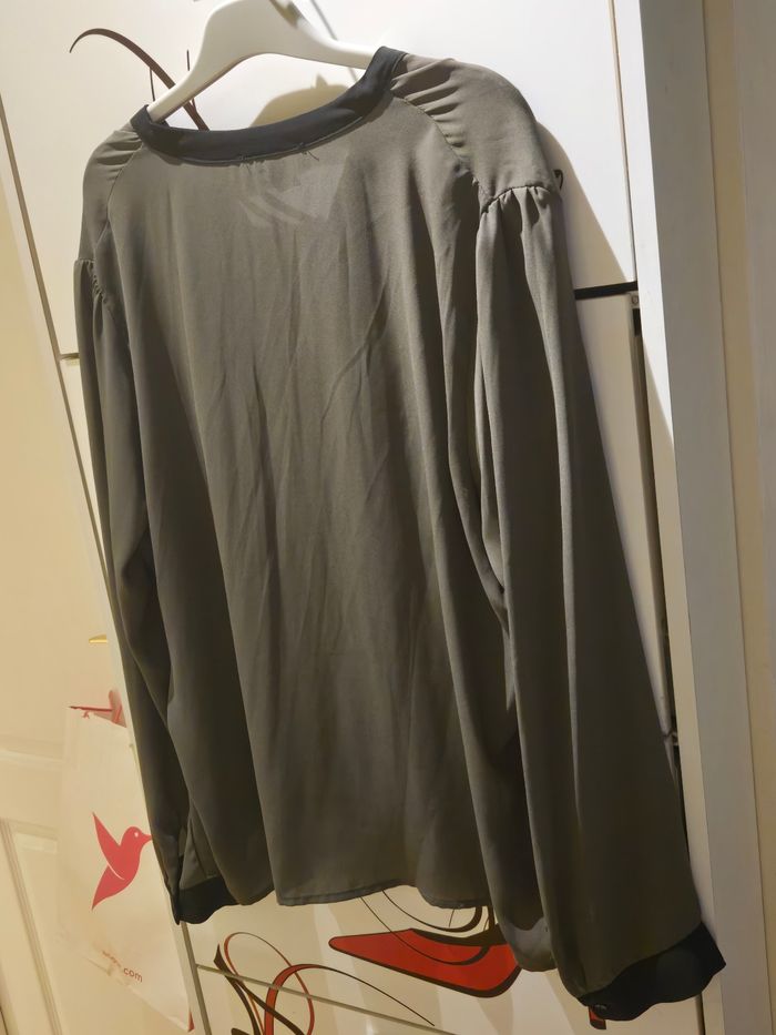 Blouse kaki/noire T.44/46 Primark - photo numéro 3