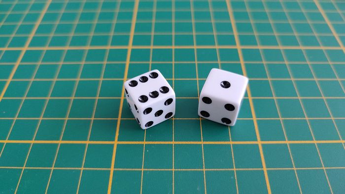 Lot x2 dé blanc et noir pièce détachée jeu de société Monopoly parties rapides Hasbro #C25 - photo numéro 2