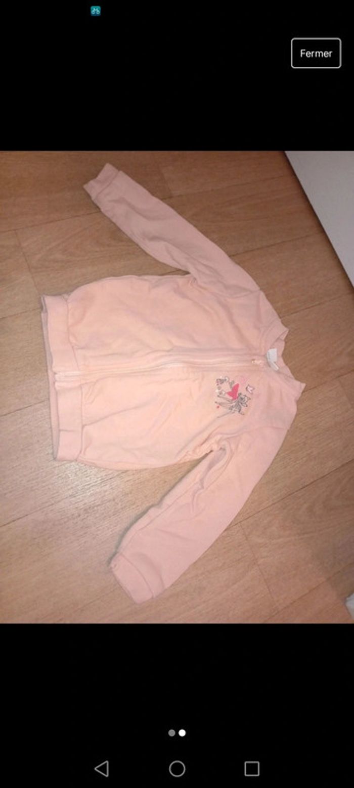 Ensemble Bambi 1ans et demie 2 ans - photo numéro 2