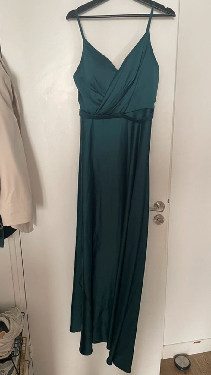 Robe de cérémonie
