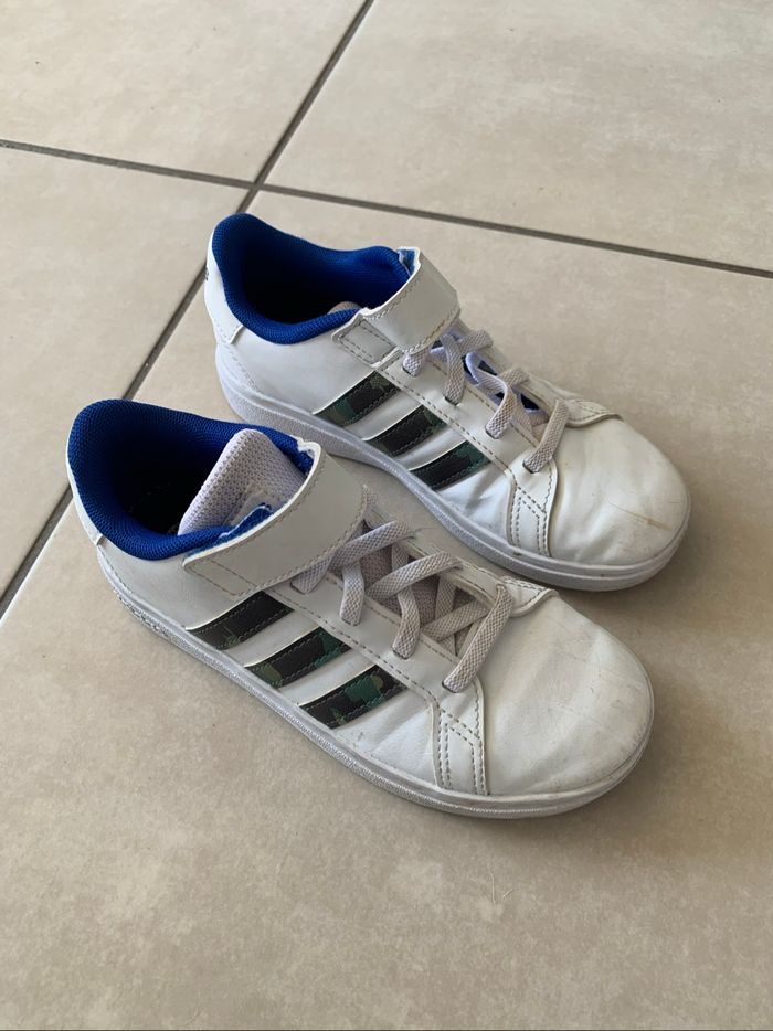 Basket Adidas pointure 31