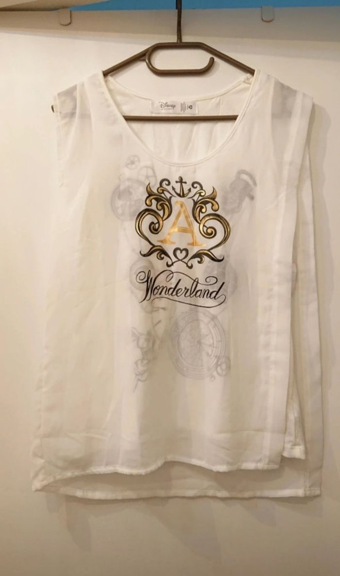 Blouse blanches "Alice aux pays des merveilles" - photo numéro 1