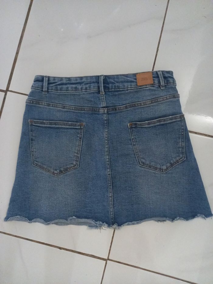 Jupe jen fille zara taille 11/12 ans couleur bleu clair en coton poches devant et arriere - photo numéro 5