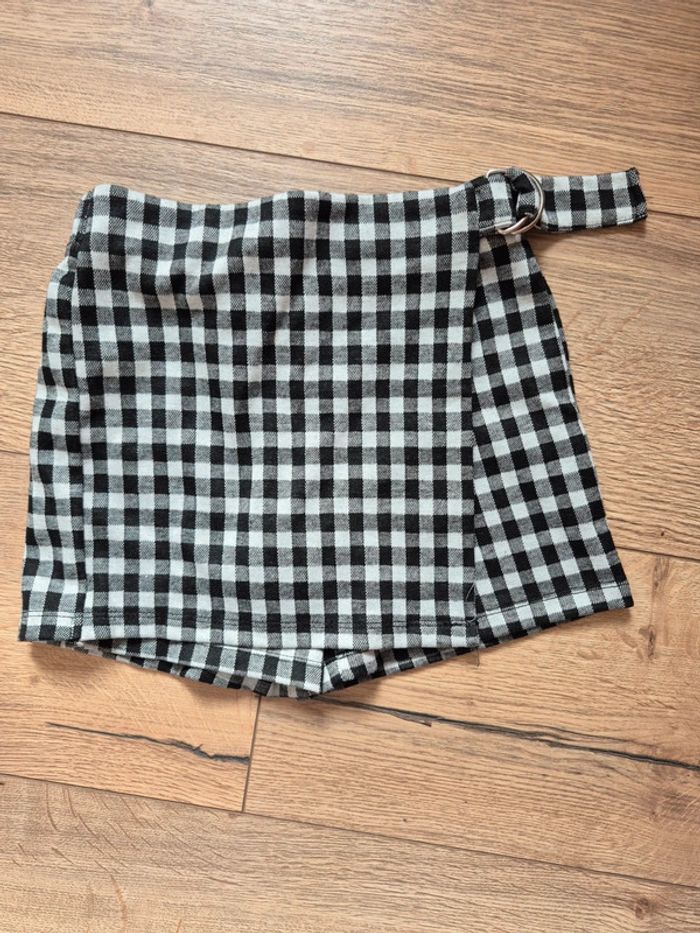 Ensemble 4 ans Jupe short carreau noir/blanc, Haut manche longue élastique poignet/taille - photo numéro 4
