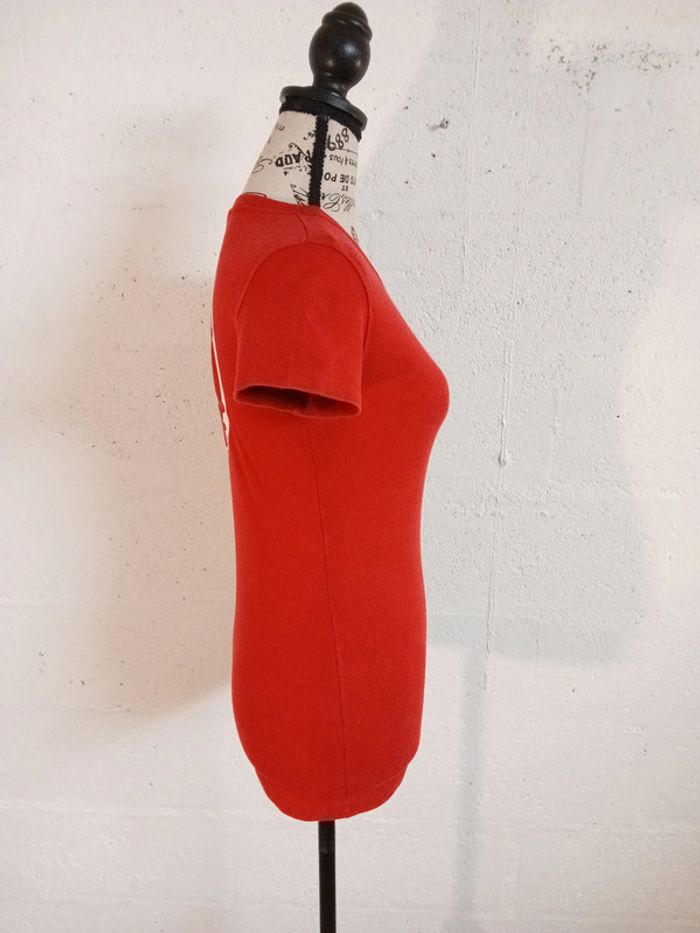 T-shirt rouge "64" Taille S Bon état - photo numéro 7