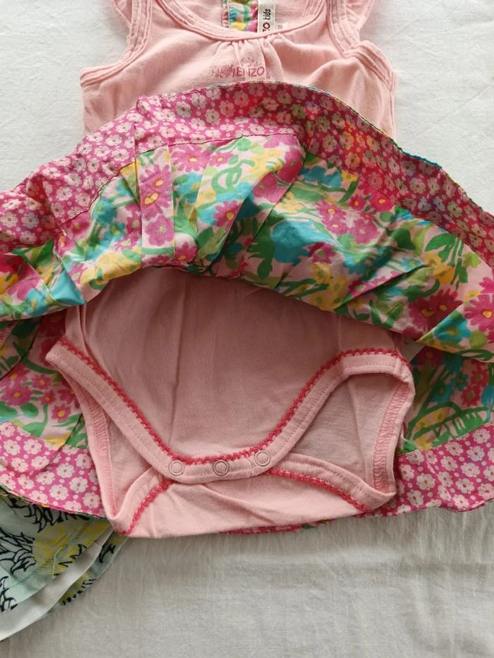 Lot 2 robes 3 mois Ikks neuve et Kenzo - photo numéro 4