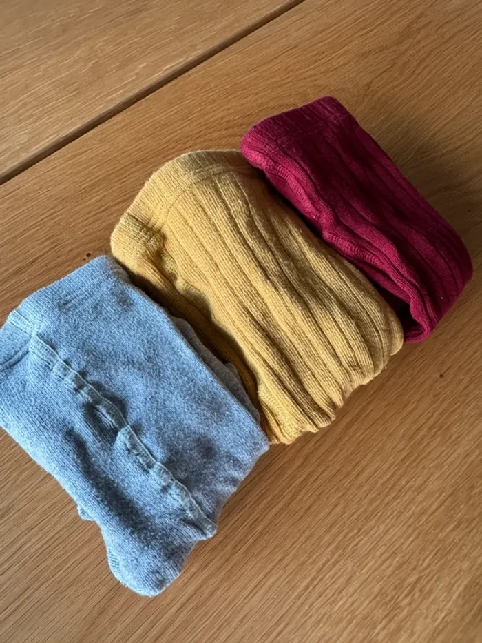 Lot de 3 collants, 1 gris lisse, 1 jaune moutarde et 1 rouge bordeaux côtelé - Taille 2 - photo numéro 3