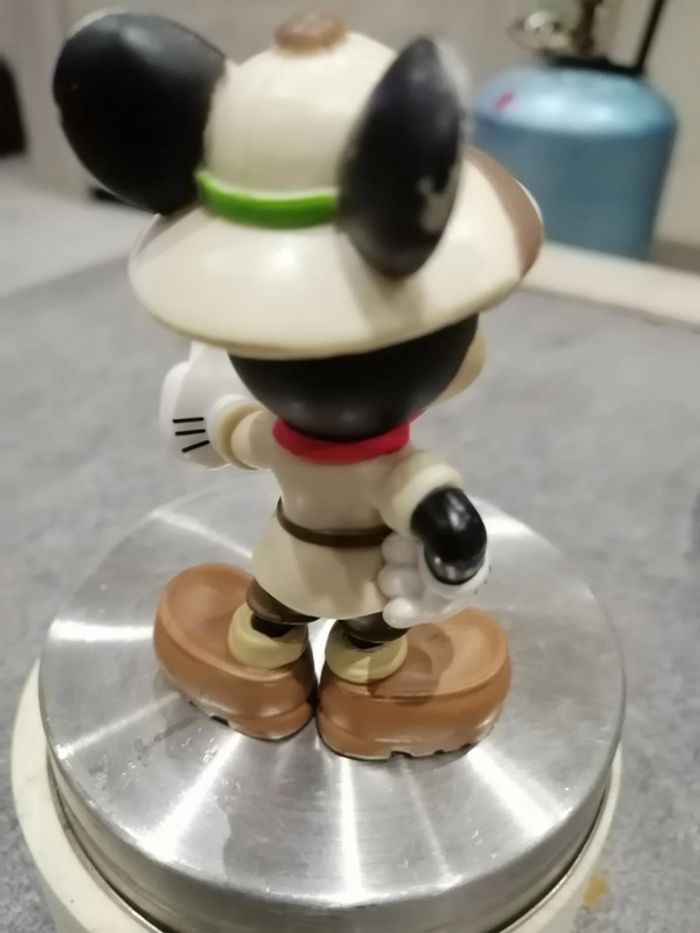 figurine disney mickey explorateur - photo numéro 2