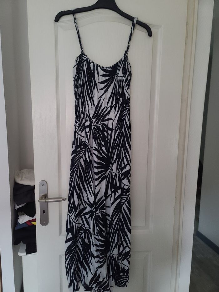 Robe fleurs noir