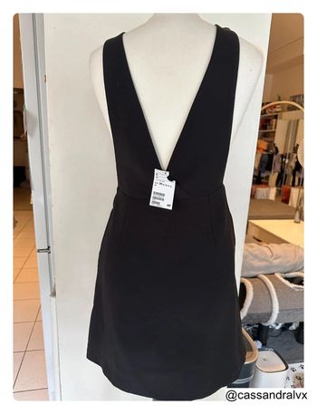 Robe noire sans manches - H&M