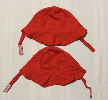 Lot de 2 chapeau 9-12 mois