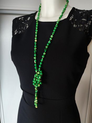 Sautoir petits pois de perles vertes vintage 