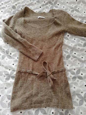 Robe (laine ou acrylique ?) fine beige taupe