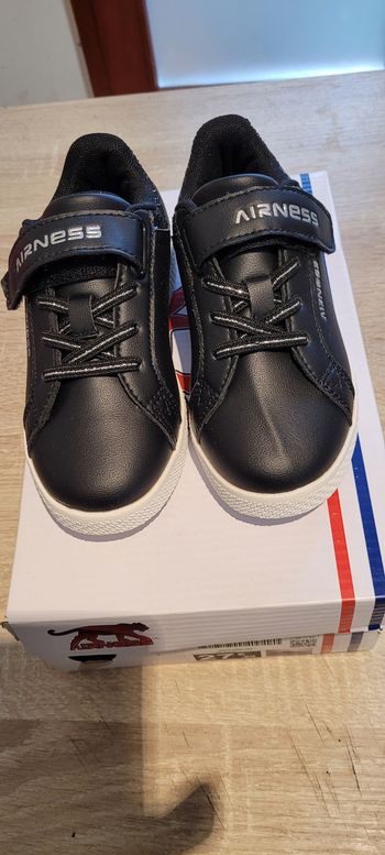 Vend basket neuf