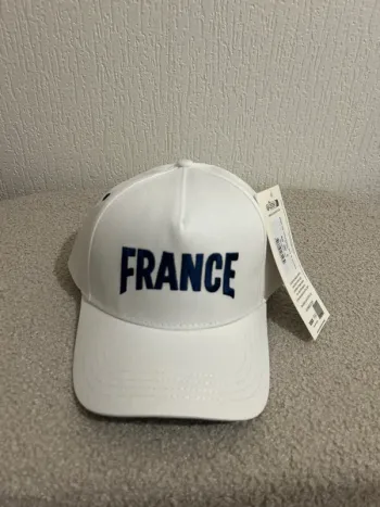 Casquette blanche, Le Coq Sportif équipe de France olympique Paris 2024 collector