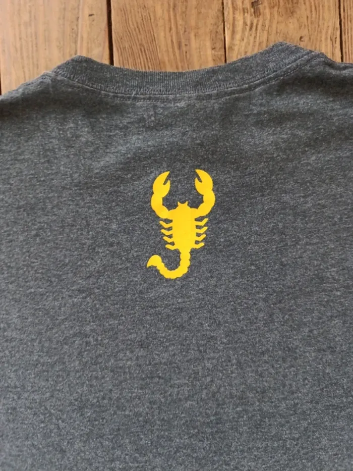 T-shirt manches courtes collège student usa nevada state scorpions gris taille S - photo numéro 7