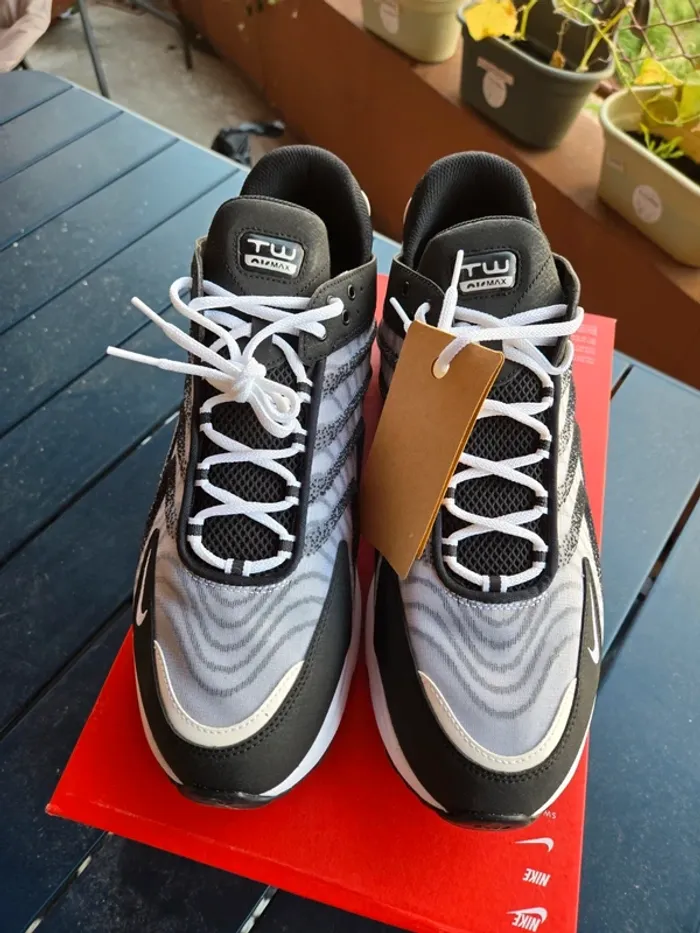 Nike air max tw homme taille 48,5 neuves gris noir - photo numéro 4