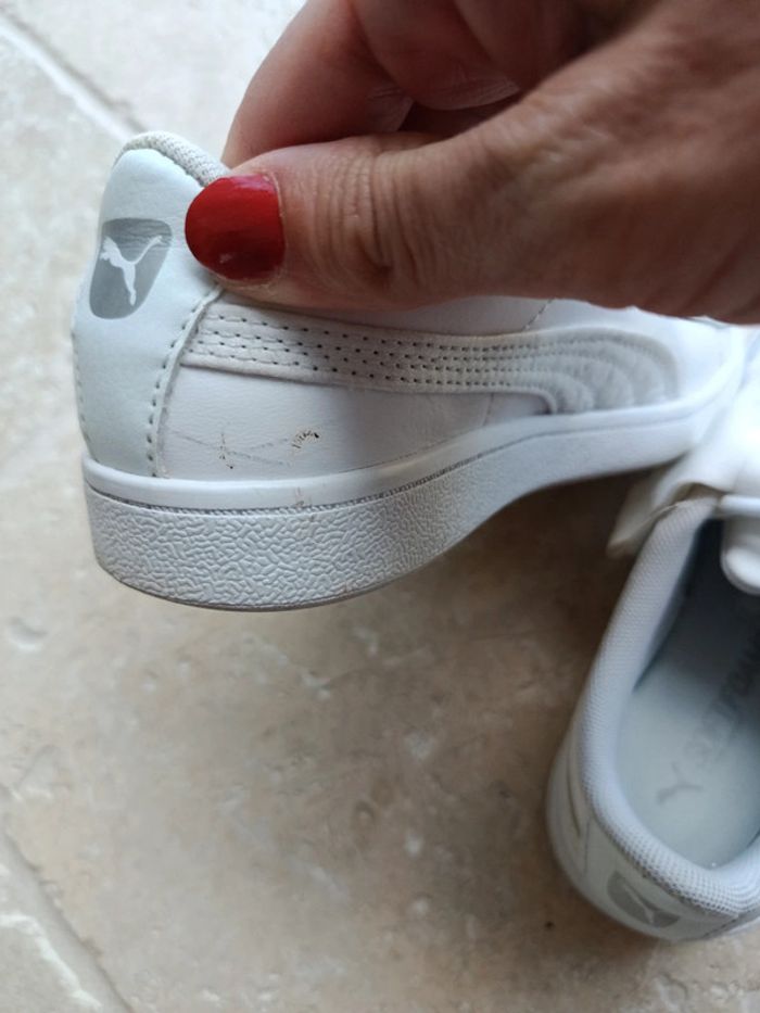 Baskets taille 32 - photo numéro 3