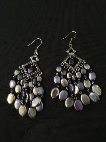 Boucle d oreille gris bleu