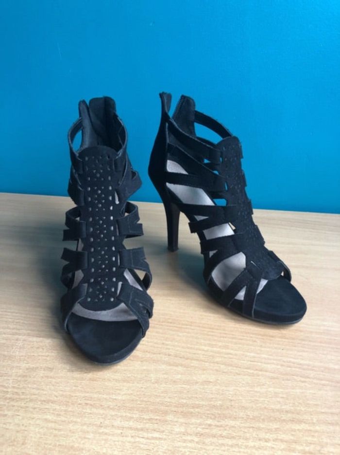 Sandales à talons
