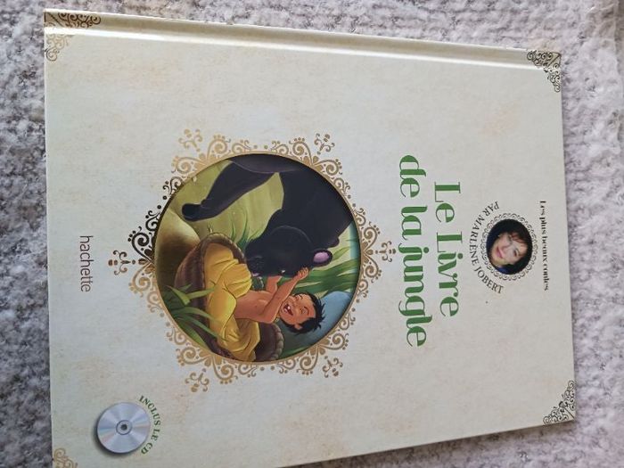 Livre avec histoire dvd
