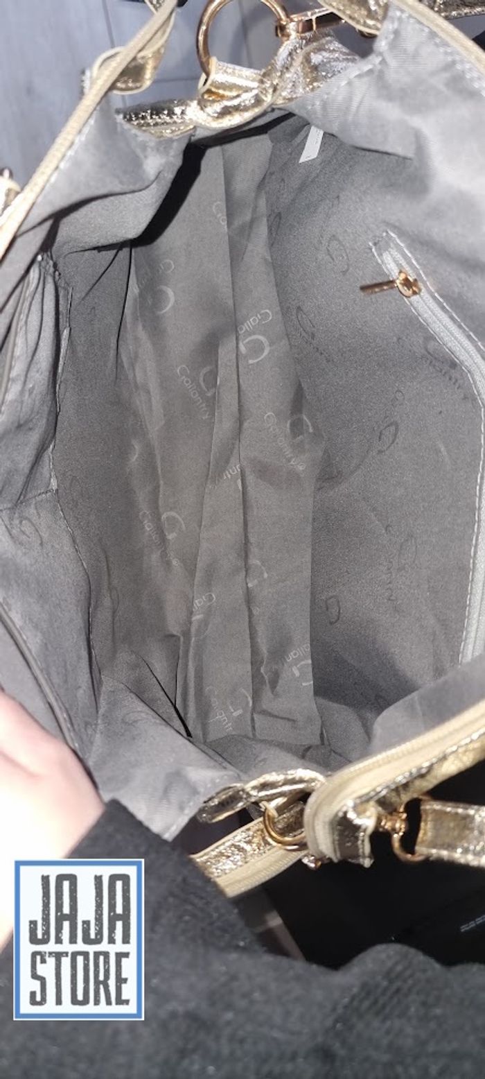 Grand sac à main doré brillant (cours, ville)idéal St Valentin💖 - photo numéro 5