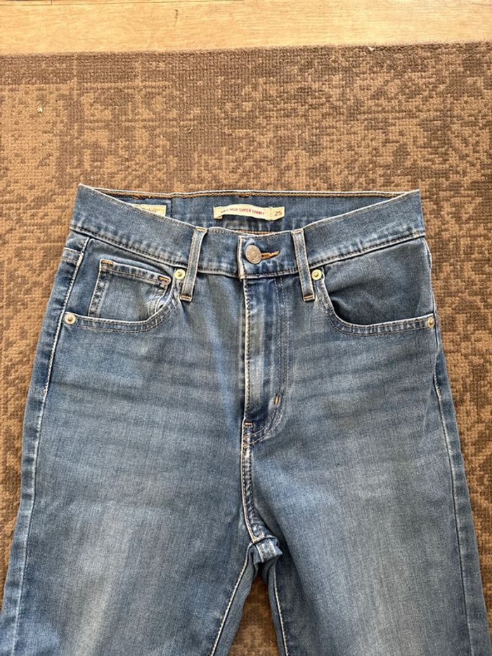 Jean👖 Levis - photo numéro 5