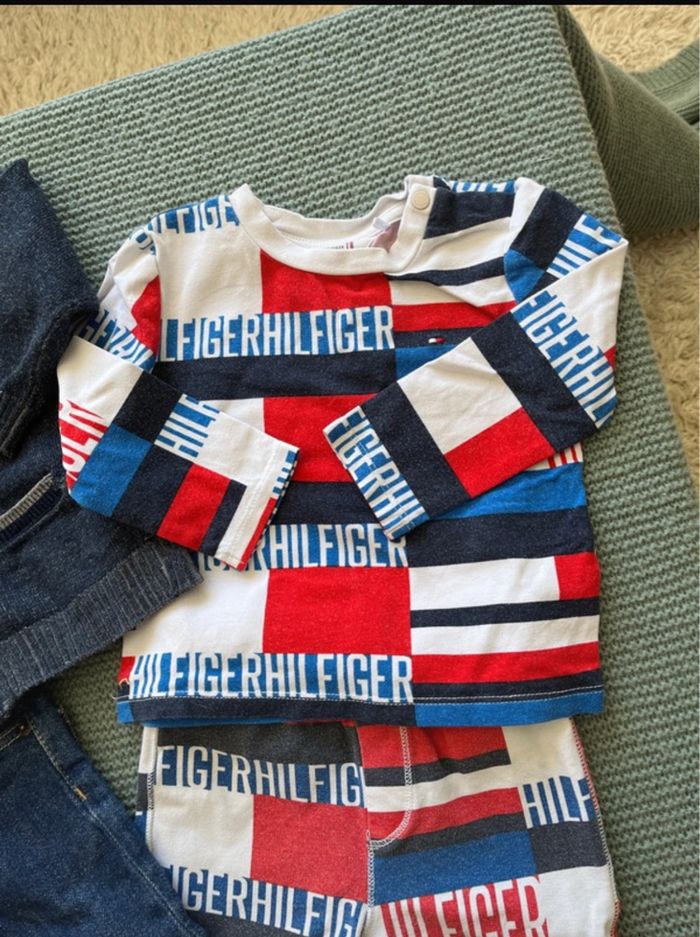 Lot de vêtements taille 6 mois - photo numéro 3