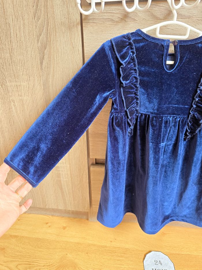 Vêtement Bébé Fille - Robe de soirée - 23 mois - photo numéro 7