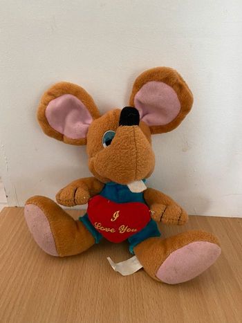 Petite Peluche souris cœur i love you