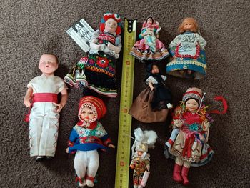 Lot 8 poupées anciennes folklorique