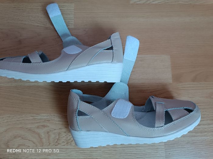 Ballerines beige cuir Damart neuves p.37 - photo numéro 5