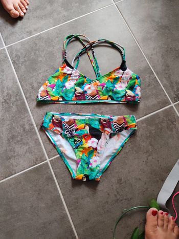 Maillot de bain tropical