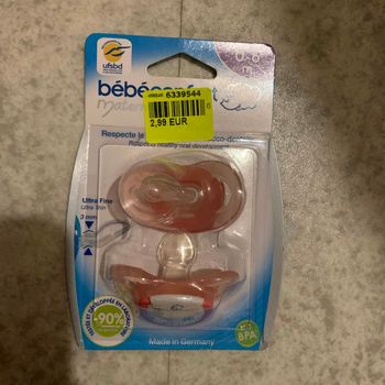 Lot tétines 0-6 mois