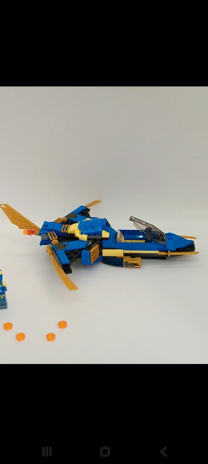 LEGO Ninjago 71784 Le jet supersonique de Jay Évolution - photo numéro 5