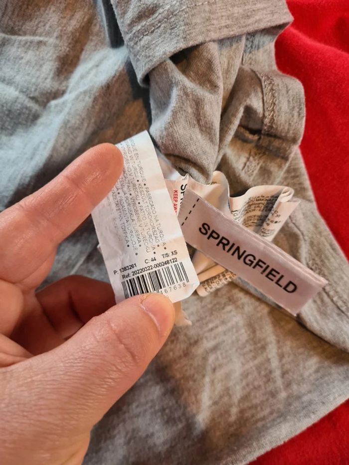 T-shirt disney springfield taille XS - photo numéro 6