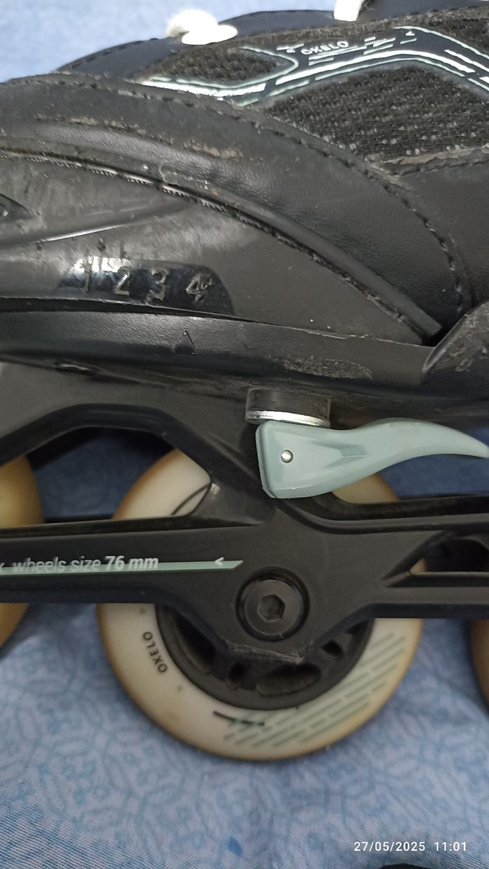Roller et protection Oxelo Decathlon 35-38 - photo numéro 4