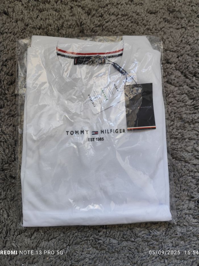 Tommy Hilfiger - photo numéro 4
