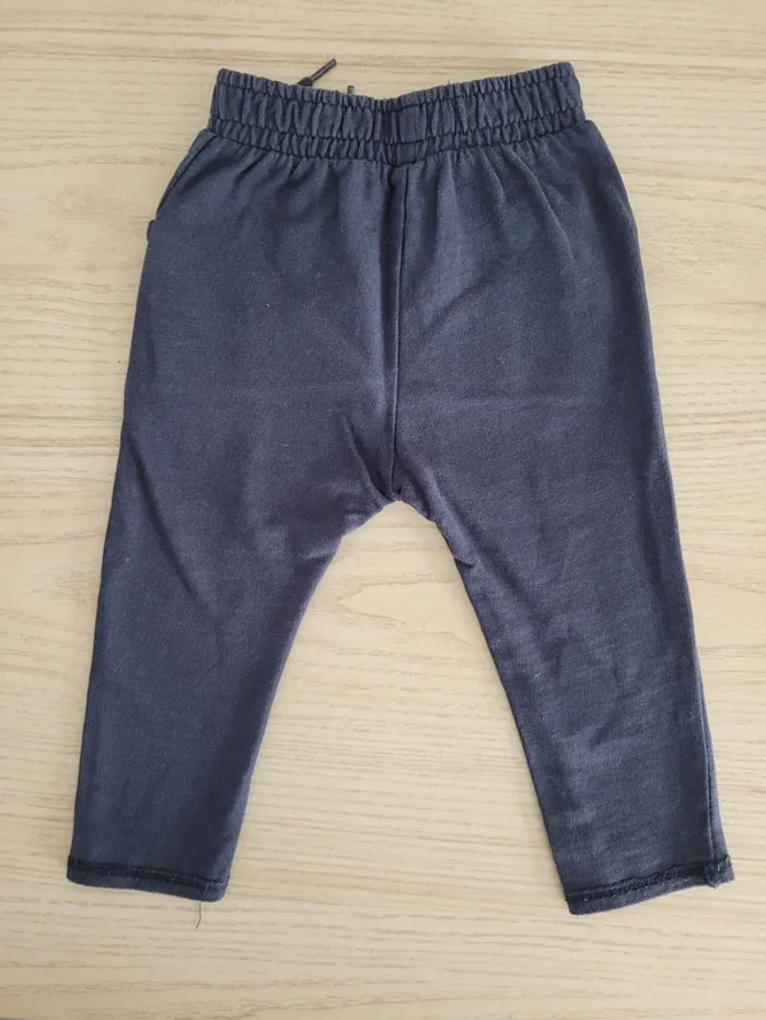 Pantalon marine Vertbaudet 6 mois - photo numéro 2
