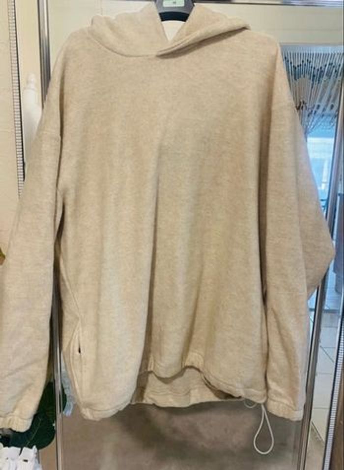 sweat pull à capuche taille XL zara - photo numéro 1