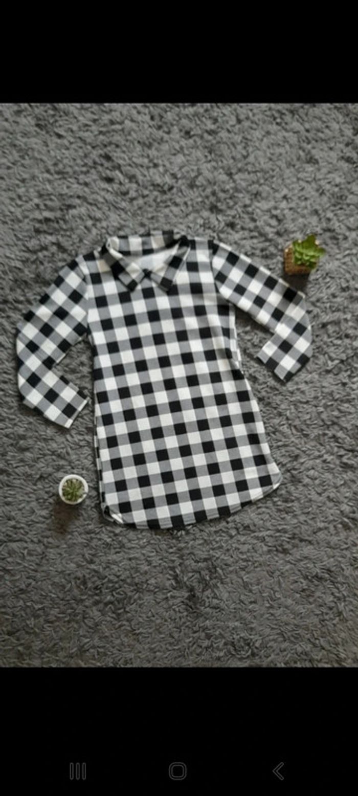 Robe chemise à carreaux