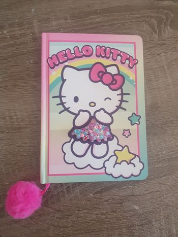 Carnet de notes Hello kitty pompon et sequin